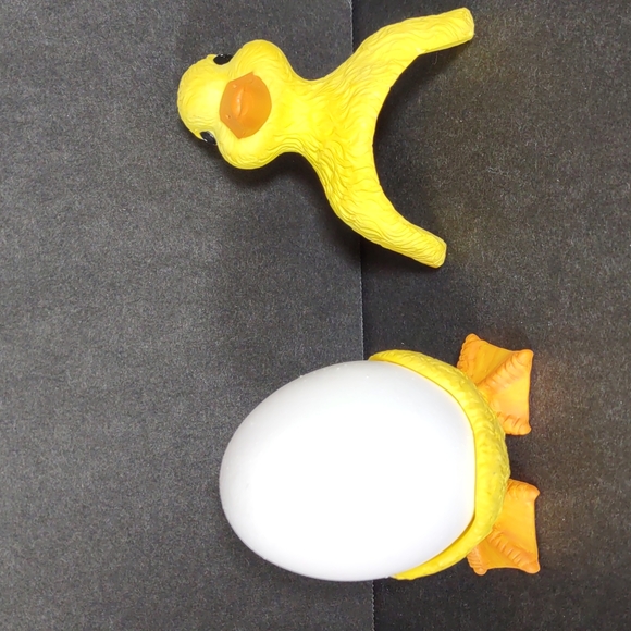 Easter Ducky Egg Topper 2pc. - Picture 5 of 11